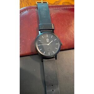 Men's Minimalist 42mm Gold Tone TUK Watch, Sapphire Crystal, Leather Black